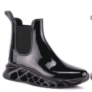 Spring Step Chelsea waterproof booties